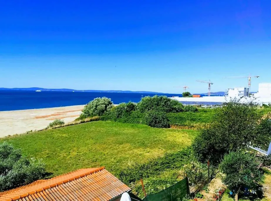 Sea View Apartment With Swimming Pool Near Beach Split