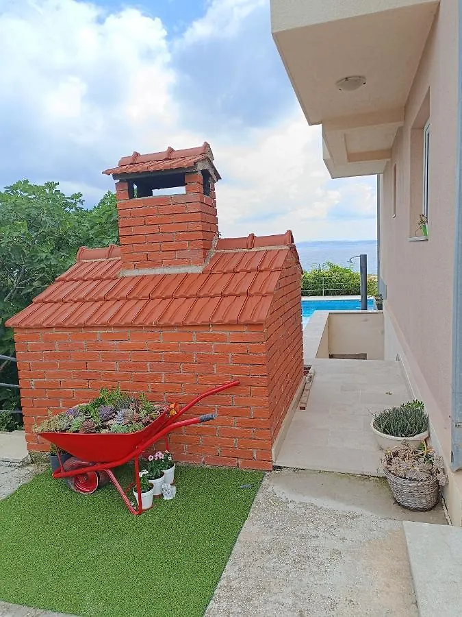 Sea View Apartment With Swimming Pool Near Beach Split 0*,  Croacia