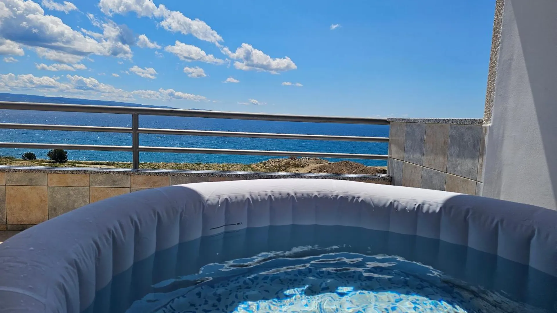 Sea View Apartment With Swimming Pool Near Beach Split Croacia